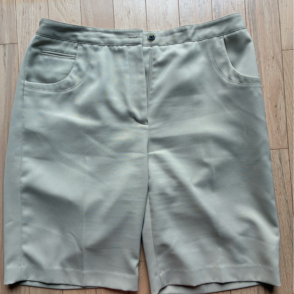 EP Pro Women's Tan Cargo Shorts